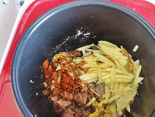 Баранина на пару в мультиварке. Рецепт 5: баранина с яблоками в мультиварке