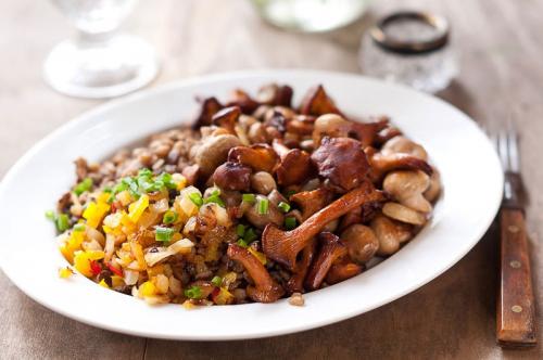 Вегетарианские блюда из полбы. Полба с фасолью и нутом