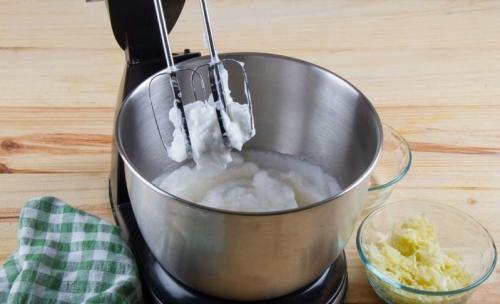 Кето оладьи из кабачков. Кабачковый кето-хлеб