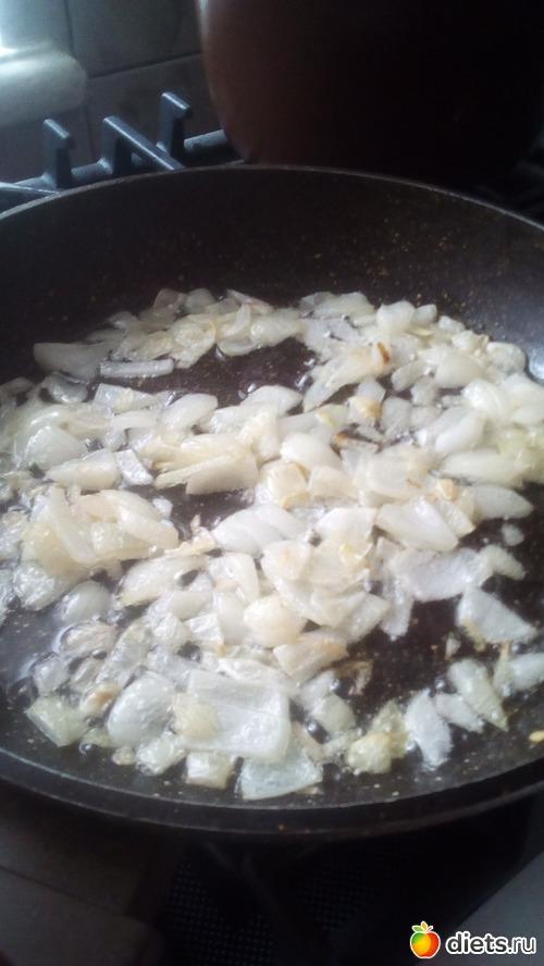 Морепродукты в сливочном соусе с рисом. Ингредиенты 03