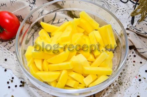 Азу с говядиной и соленых огурцов. Ингредиенты: