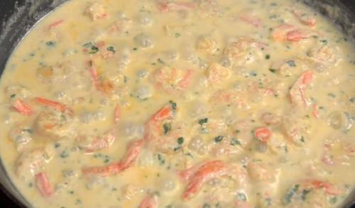 Морепродукты в сливочном соусе с рисом. Ингредиенты 11