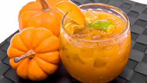 Тыквенный сок чем полезен. Чем полезен тыквенный сок для женщин