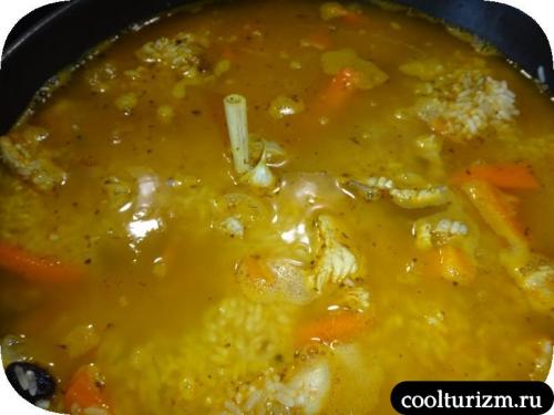 Плов из курицы в воке. Домашний плов из курицы в сковородке-вок