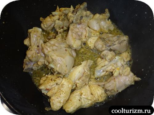 Плов из курицы в воке. Домашний плов из курицы в сковородке-вок