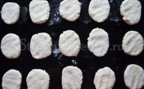 Сырники из детского творожка в духовке. Сырники, как в детском саду