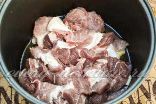 Булгур с овощами и мясом в мультиварке. Булгур со свининой в мультиварке, рецепт 02