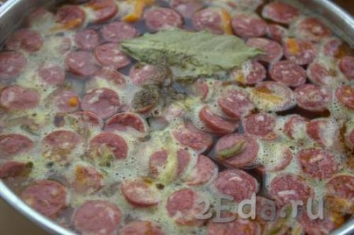 Рассольник с колбасой без перловки. Рассольник с перловкой и колбасой