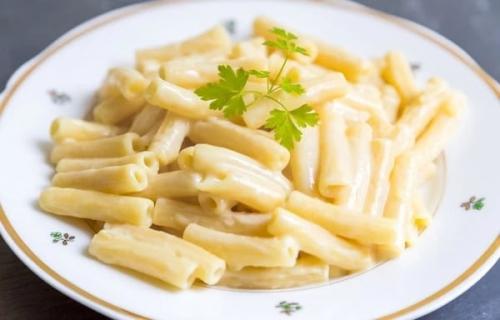 Как варят макароны в детском саду. Макароны с сыром: как накормить нехочуху
