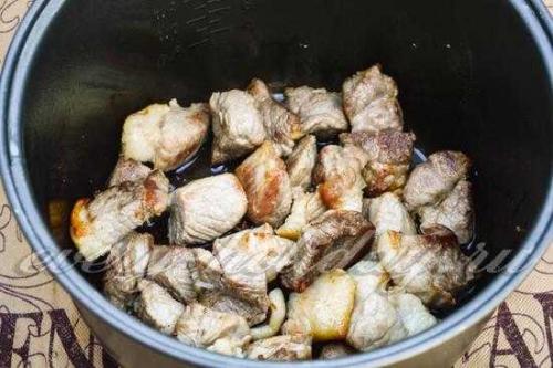 Булгур с овощами и мясом в мультиварке. Булгур со свининой в мультиварке, рецепт 03