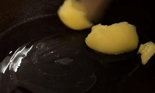 Как приготовить цыплята табака на сковороде. Как вкусно приготовить цыплёнка табака в чугунной сковороде