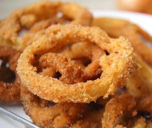 Луковые кольца во фритюре. Луковые кольца в пивном кляре