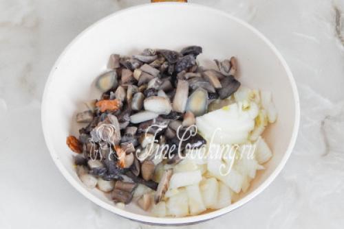 Пицца с грибами сушеными. Пошаговый рецепт пиццы с грибами и колбасой 10 Пицца с грибами сушеными. Пошаговый рецепт пиццы с грибами и колбасой 10