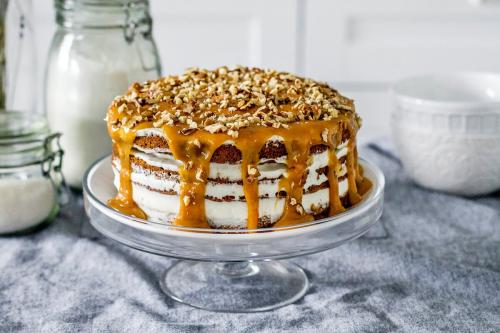 Морковный торт с апельсином. Морковный торт с орехами и апельсиновой карамелью. Легко приготовить к праздничному столу