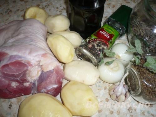 Рулька вареная свиная запеченная в духовке. Рулька, запеченная в духовке 01