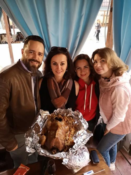 Гусь в красном вине. Гусь в вине, запеченный в духовке на картофельной подушке. Рецепты Виноголика.