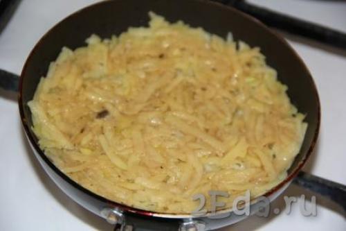 Жареная картошка с яйцом и сыром. Жареная картошка с яйцом 21 Жареная картошка с яйцом и сыром. Жареная картошка с яйцом 21