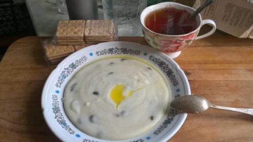 Манная каша с творогом, что приготовить. Манная каша с изюмом и творогом