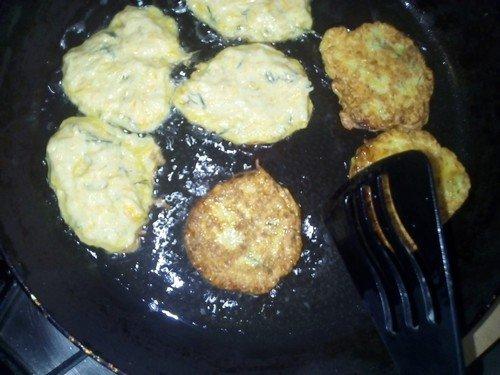 Оладьи из кабачков рецепт. Оладьи из кабачков