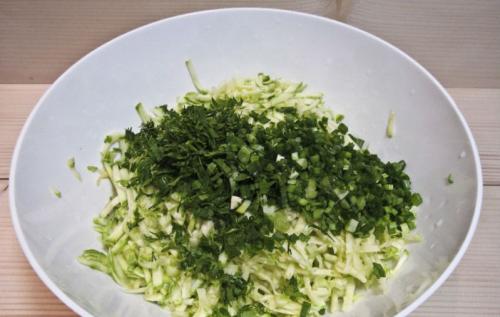 Оладьи из кабачков без муки с манкой. Пышные оладьи из кабачков: 9 самых вкусных и простых рецептов