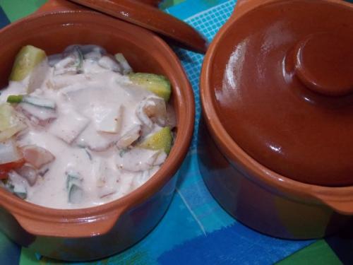 Рецепт кальмаров в сметанном соусе с грибами. Жюльен с кальмарами и грибами 12 Рецепт кальмаров в сметанном соусе с грибами. Жюльен с кальмарами и грибами 12