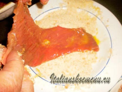 Отбивные с моцареллой. ОТБИВНАЯ ПО-МИЛАНСКИ В ДУХОВКЕ