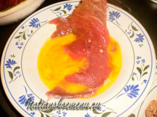 Отбивные с моцареллой. ОТБИВНАЯ ПО-МИЛАНСКИ В ДУХОВКЕ