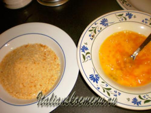 Отбивные с моцареллой. ОТБИВНАЯ ПО-МИЛАНСКИ В ДУХОВКЕ