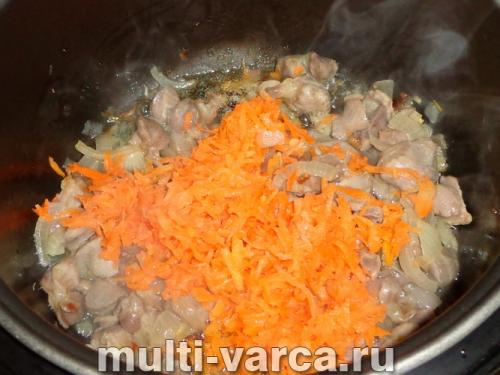 Тушеные желудки с капустой. Очень вкусная тушеная капуста с куриными желудками и грибами 09