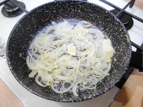 Вареники со свежей капустой. 5 вкусных рецептов приготовления вареников с капустой в закладки 12