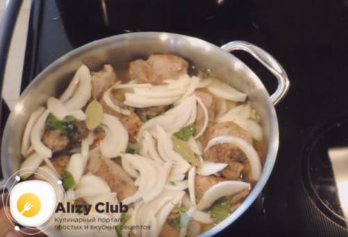 Свинина тушеная крупными кусками. Пошаговое приготовление