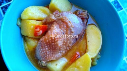 Запеченный петух с картошкой в рукаве. Петух с картошкой