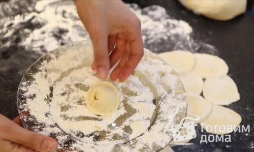 Необычное сочетание: как приготовить пельмени с рыбой и сыром 02