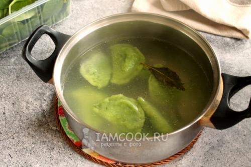 Вкусное сочетание: как приготовить зеленые пельмени с красной рыбой 10 Вкусное сочетание: как приготовить зеленые пельмени с красной рыбой 10