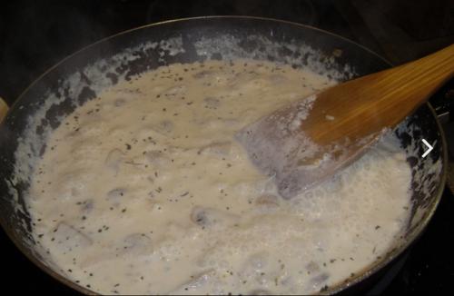 Паста карбонара с беконом. Рецепт пасты карбонара с беконом и сливками без яиц