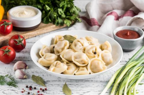 Как сделать начинку для пельменей более сочной и ароматной. 20 самых вкусных начинок для пельменей