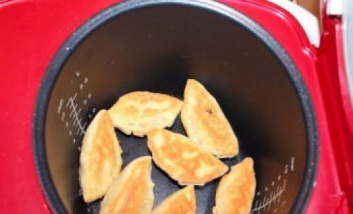 Какие виды красной рыбы подходят для приготовления пельменей. Японские пельмени с лососем и зеленью