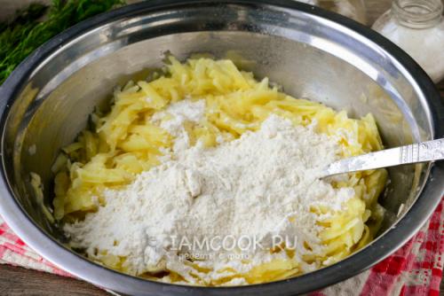 Рецепт домашних драников на сковороде: быстро и вкусно 03 Рецепт домашних драников на сковороде: быстро и вкусно 03