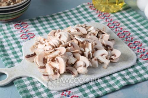 Вкусный и полезный: рецепт польского грибного супа с капустой 13