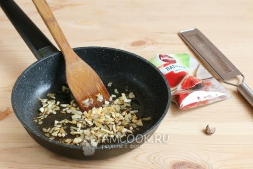 Вкус Польши: рецепт супа из грибов с кускусом и тыквой 18 Вкус Польши: рецепт супа из грибов с кускусом и тыквой 18