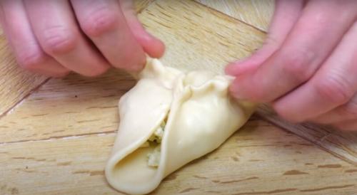 Тесто на пирожки, как пух за 5 минут. Пирожки из теста на кефире в духовке. Как пух, нежные и очень вкусные