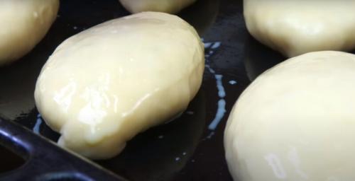 Тесто на пирожки, как пух за 5 минут. Пирожки из теста на кефире в духовке. Как пух, нежные и очень вкусные