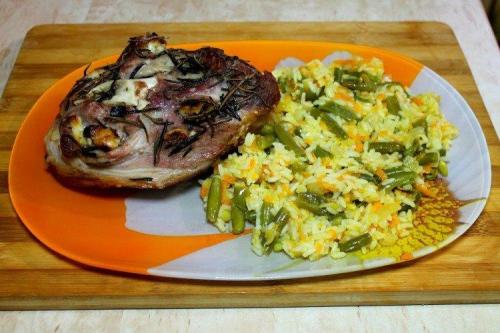 Как пожарить синюю ножку. Как приготовить свиную рульку: 20 вкусных рецептов