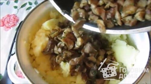 Пирожки на постном тесте с картошкой в духовке. Постные пирожки с картошкой и грибами в духовке 25 Пирожки на постном тесте с картошкой в духовке. Постные пирожки с картошкой и грибами в духовке 25