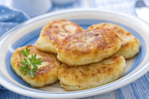 Как приготовить вкусное картофельное блюдо за 30 минут. 20 вкусных блюд из картофеля на скорую руку