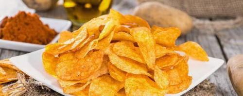 Как сделать хрустящие картофельные чипсы дома. Картофельные чипсы в домашних условиях