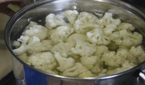 Цветная капуста с перцем на зиму. Деликатесный салат из цветной капусты с помидорами и болгарским перцем — самый вкусный рецепт