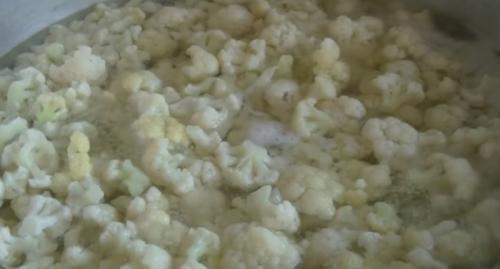 Цветная капуста по-корейски с болгарским перцем. Цветная капуста по-корейски с морковью – пошаговый рецепт