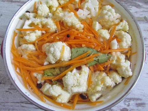 Маринованная цветная капуста с перцем быстрого приготовления. Маринованная цветная капуста — очень вкусно. Рецепты приготовления