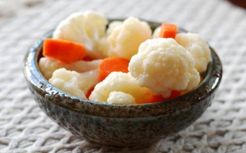 Маринованная цветная капуста с перцем быстрого приготовления. Маринованная цветная капуста — очень вкусно. Рецепты приготовления